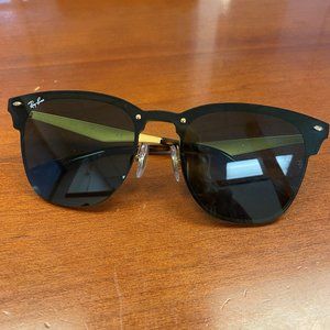 Ray-Ban Clubmaster Aluminum Glasses